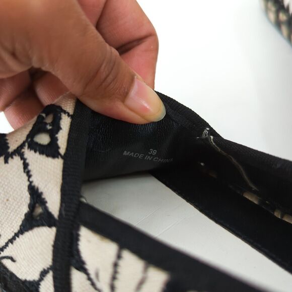 Alice + Olivia Women EU 39 Bradley Espadrilles Sneakers White Black Floral Slip - Picture 9 of 9